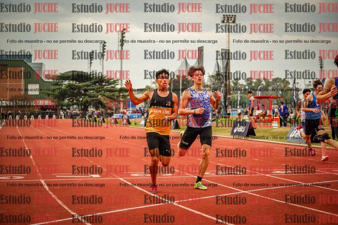 Fotos de los 400 m llanos de varones - FINAL