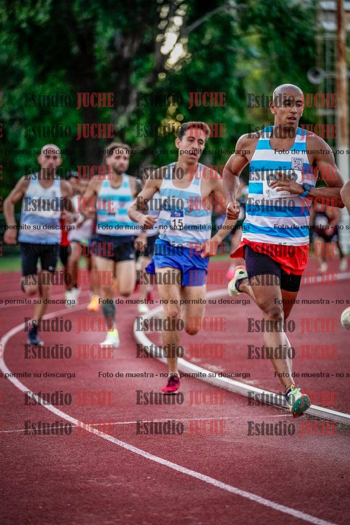Fotos de los 1500 m llanos de varones
