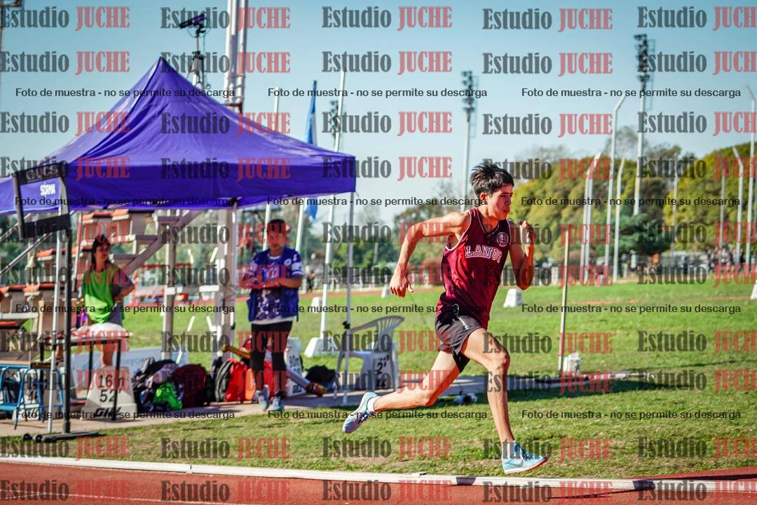 Fotos de los 400 m llanos de varones