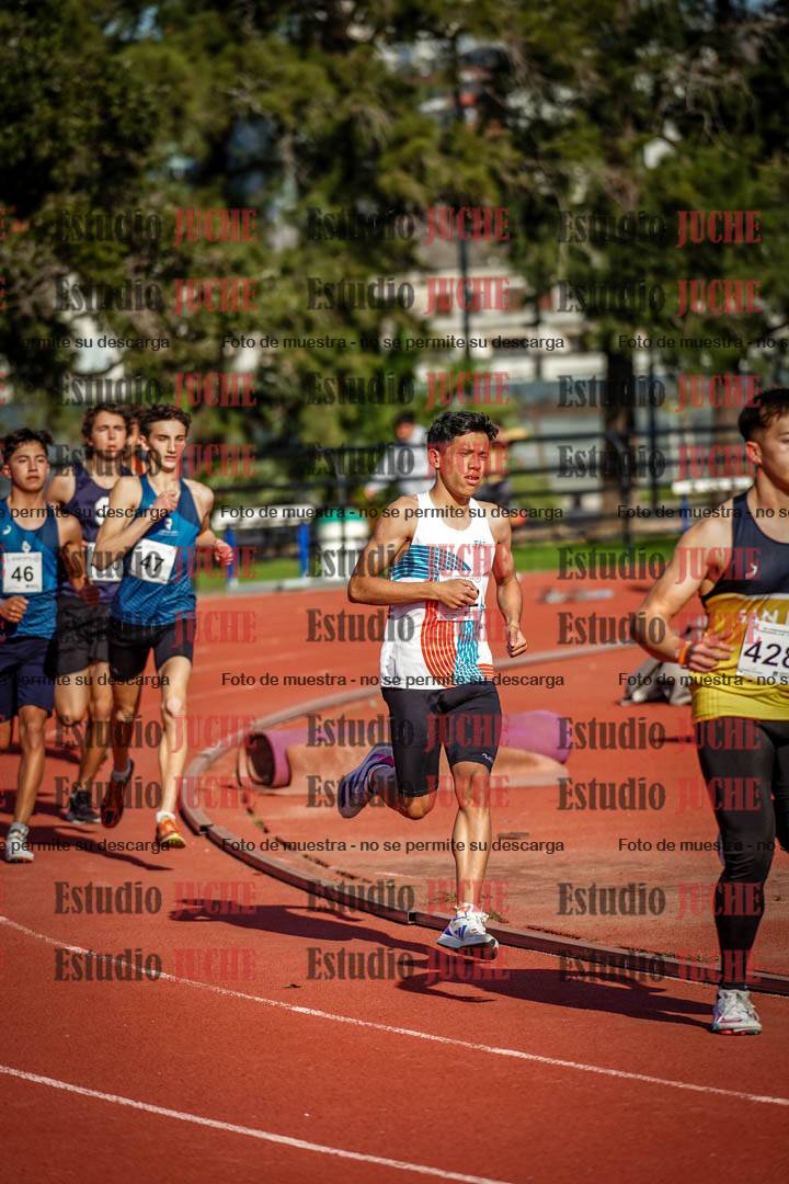 Fotos de los 1500 m de varones - decatlón 10