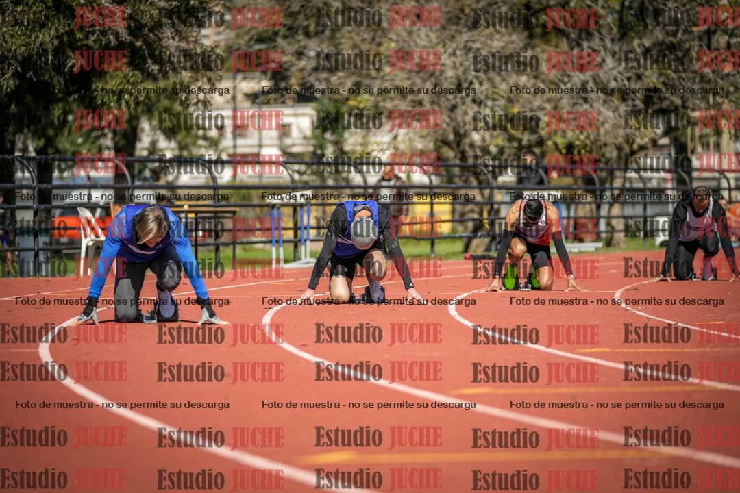 Fotos de los 200 m llanos de varones
