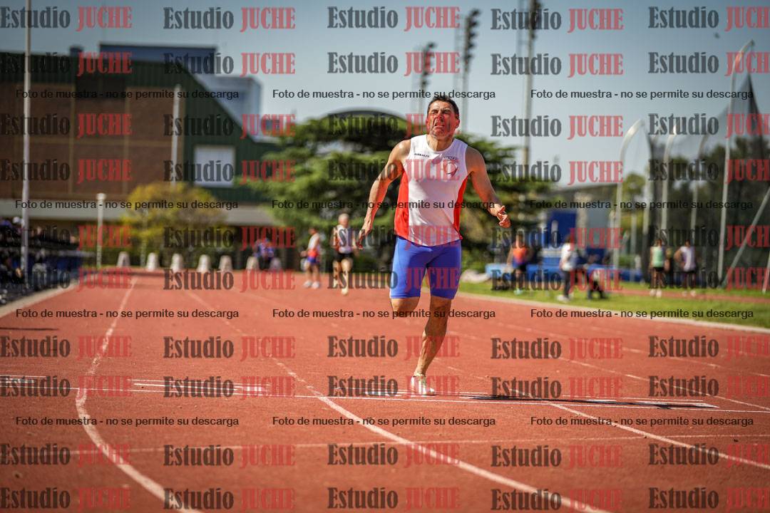 Fotos de los 400 m llanos de varones