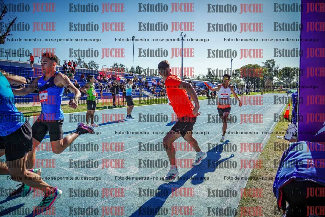 Fotos durante los relevos