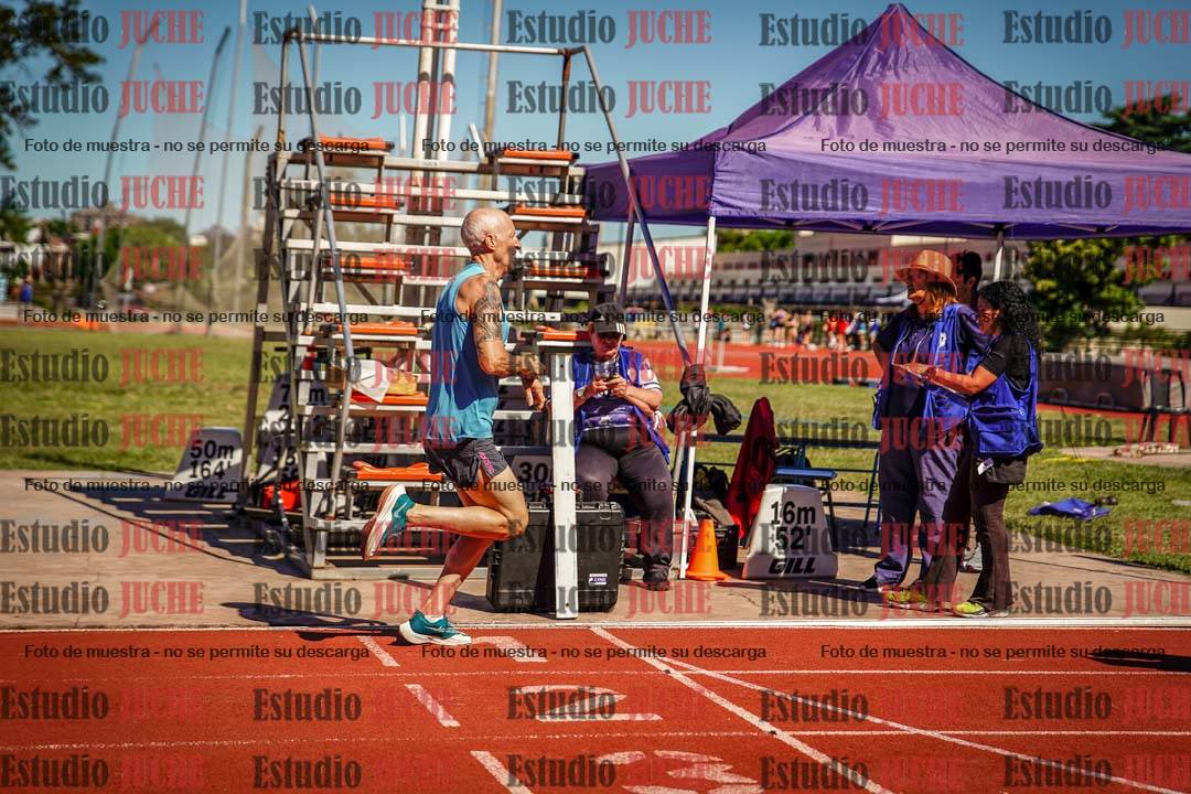 Fotos de los 800 m llanos de varones