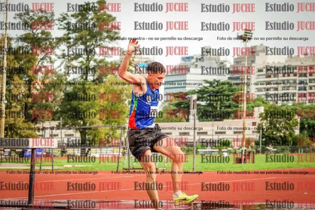 Fotos de los 3000 m con obstáculos de varones