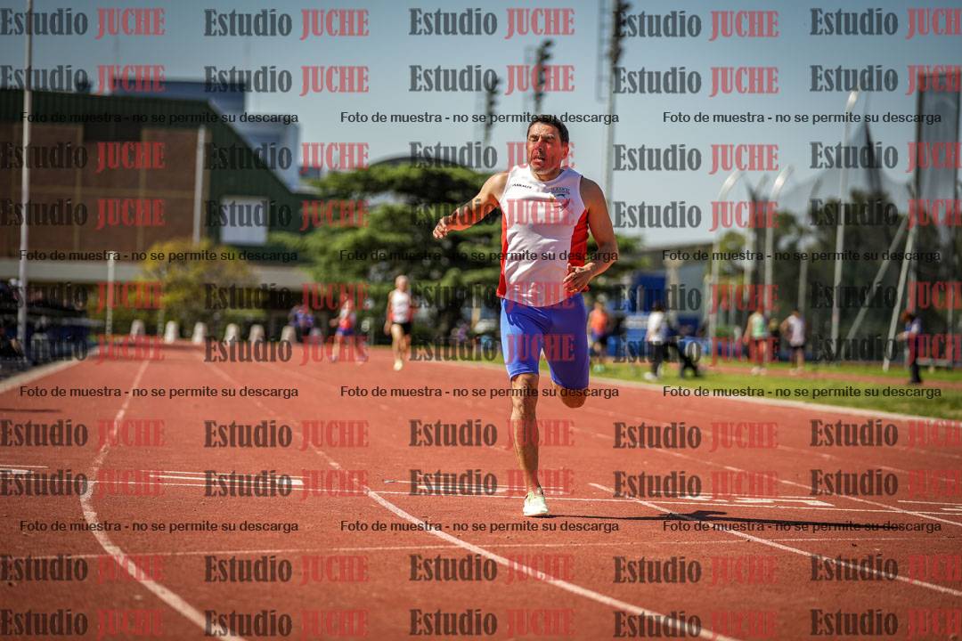 Fotos de los 400 m llanos de varones