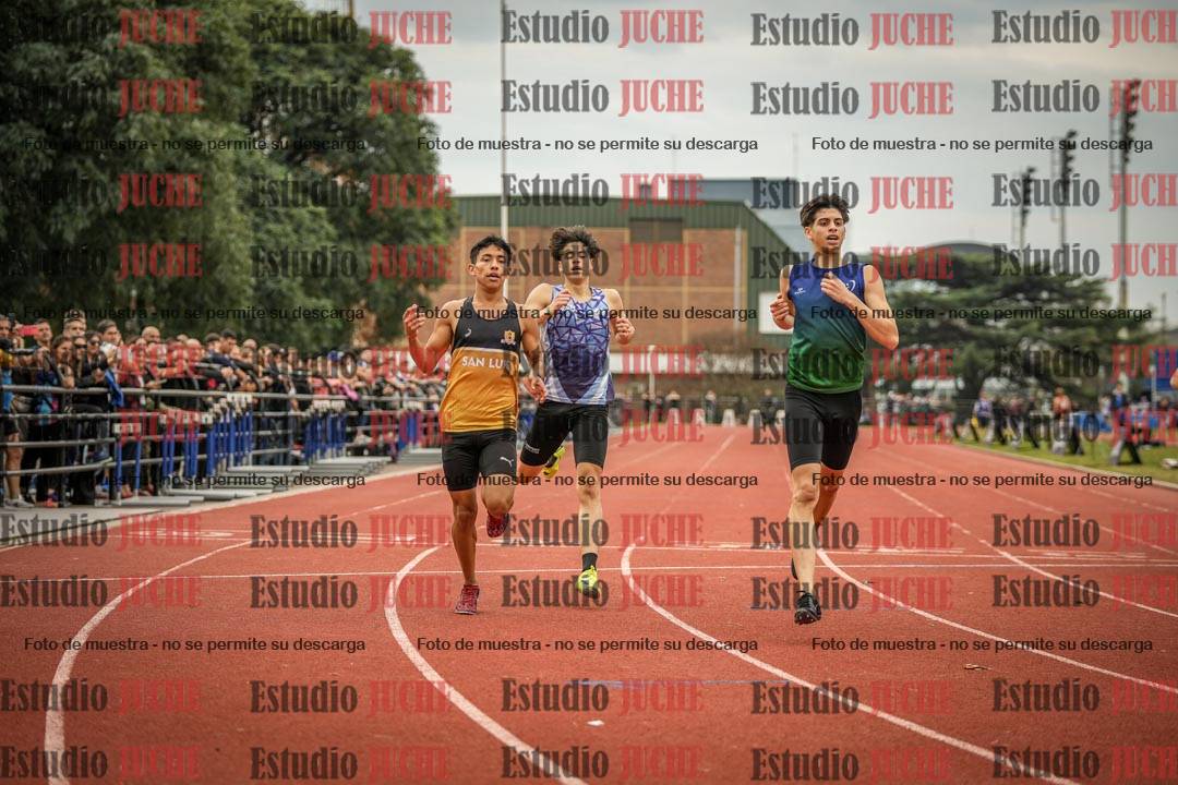 Fotos de los 400 m llanos de varones - FINAL