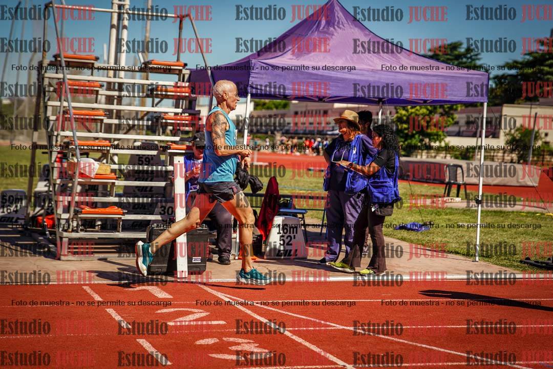 Fotos de los 800 m llanos de varones