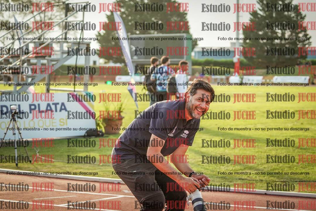 Fotos de algunos extras y podios del día 1