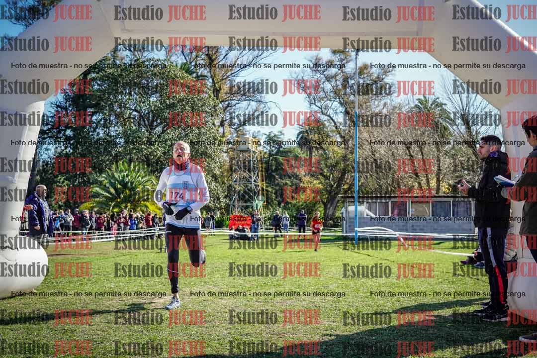 Fotos de la llegada del cross de 1500 m