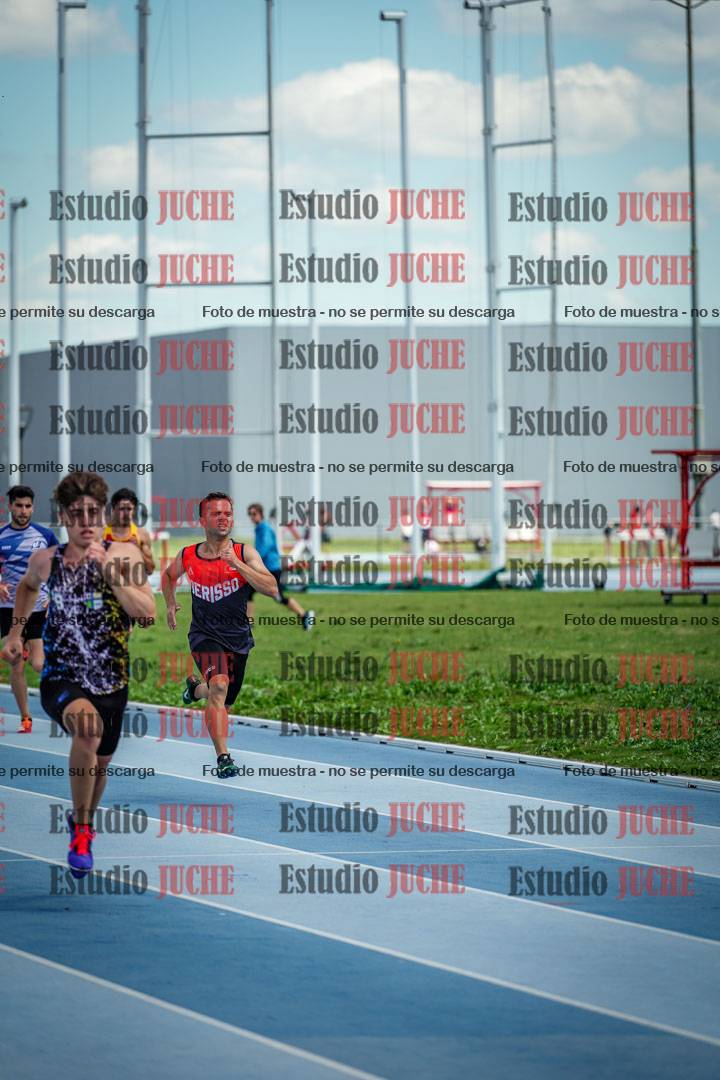 Fotos de los 400 m llanos de varones