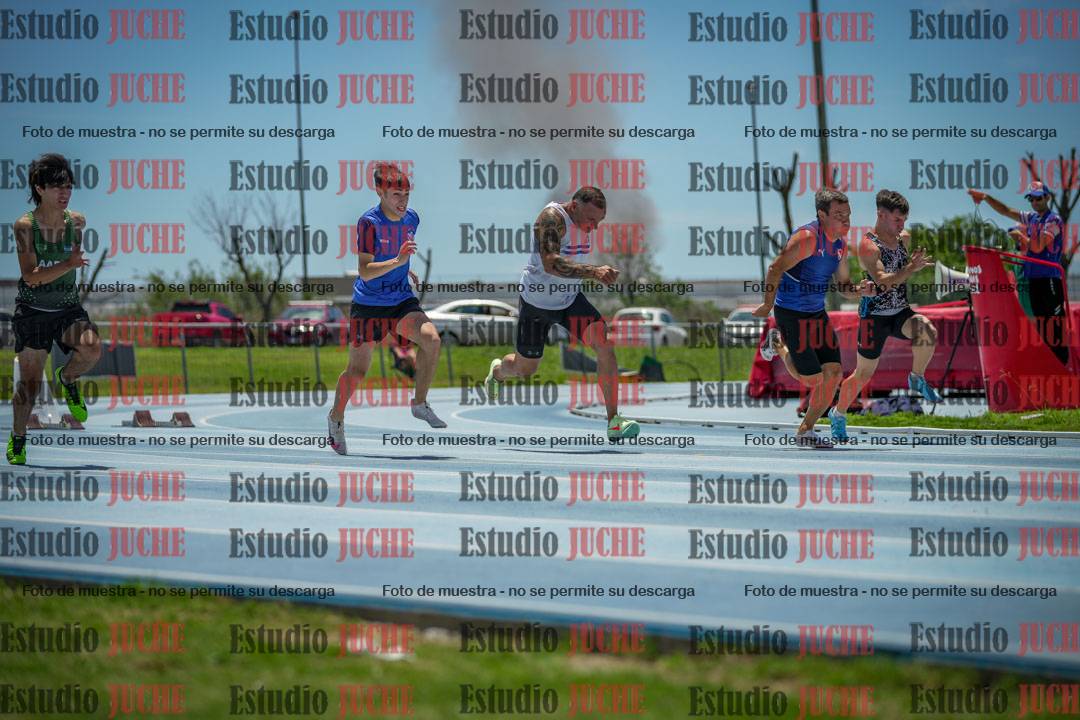 Fotos de los 100 m llanos de varones