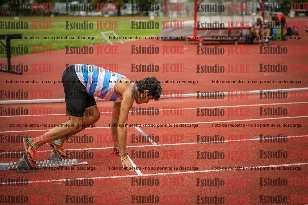 Fotos de los 400 m llanos de varones
