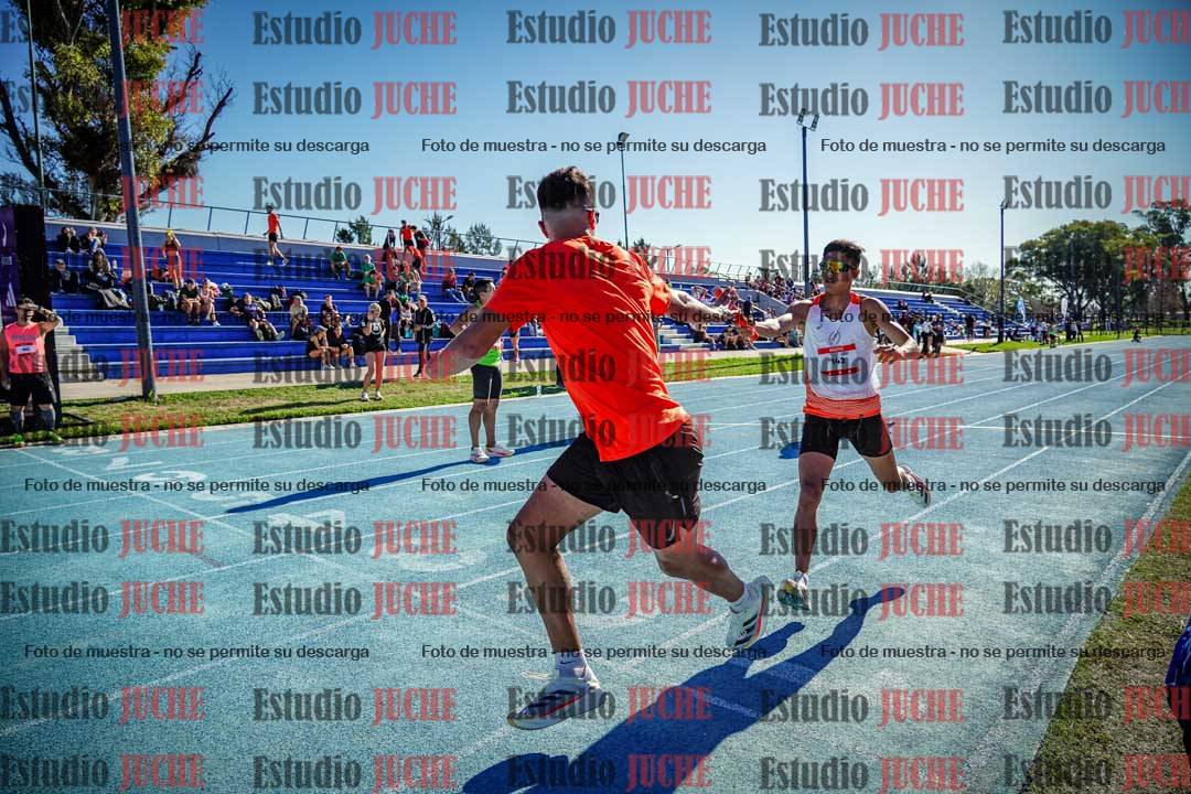 Fotos durante los relevos