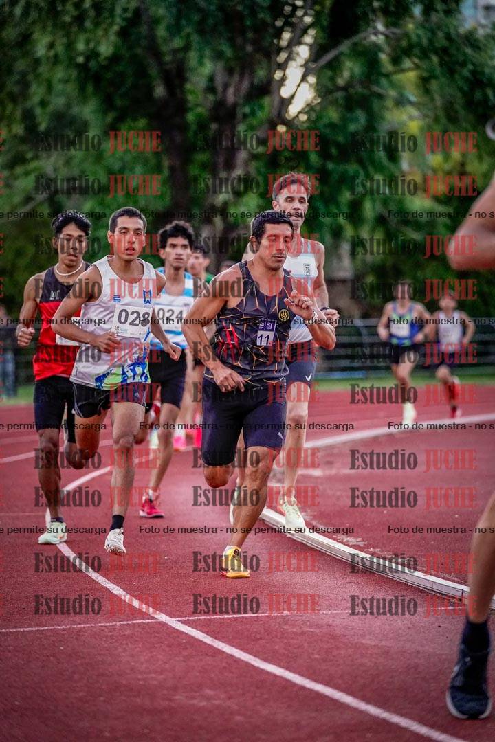 Fotos de los 1500 m llanos de varones