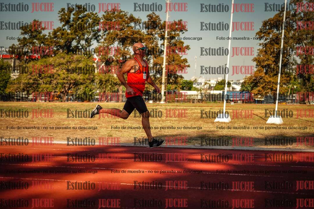 Fotos de los 800 m llanos de varones
