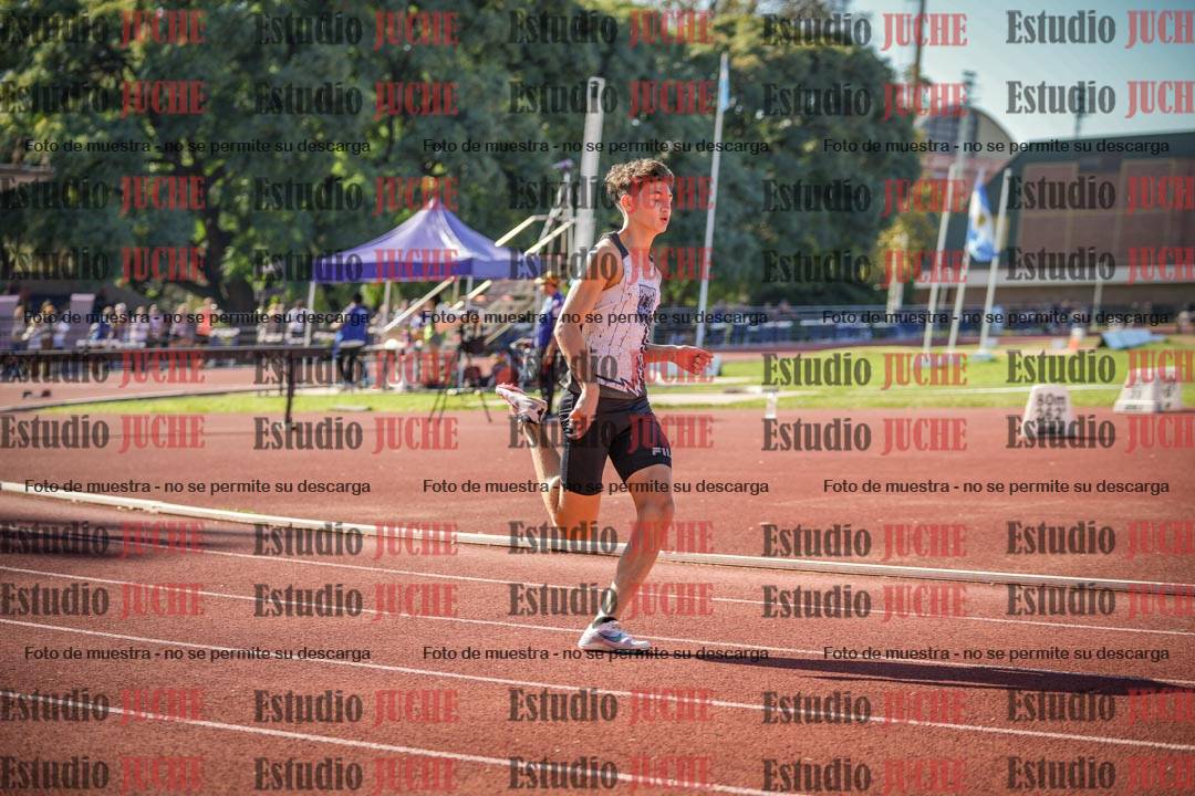 Fotos de los 400 m llanos de varones