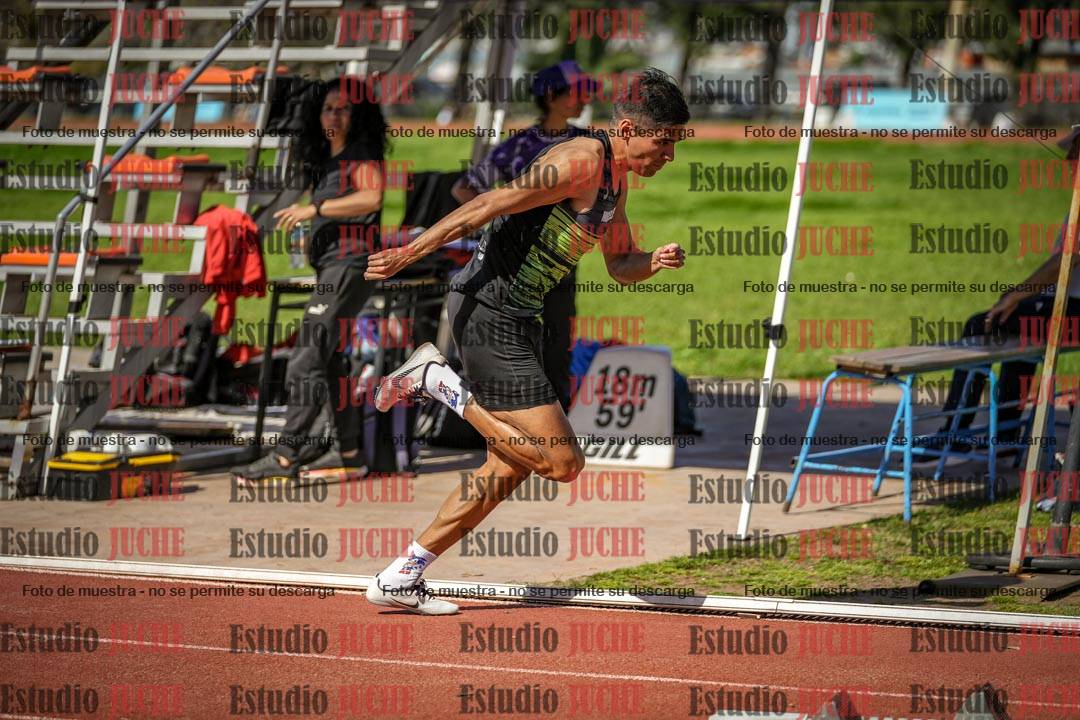 Fotos de los 400 m llanos de varones