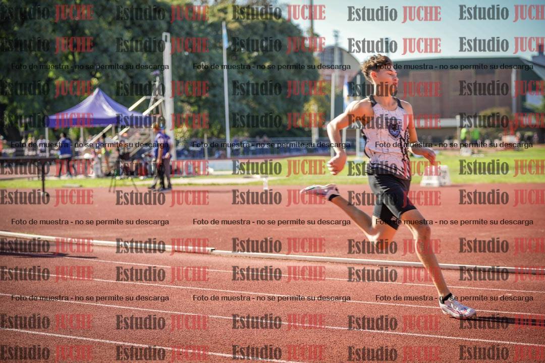 Fotos de los 400 m llanos de varones