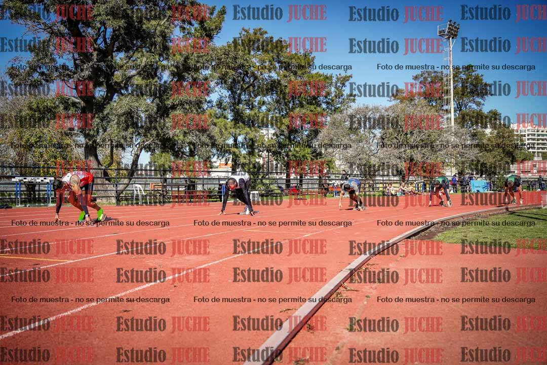 Fotos de los 200 m llanos de varones