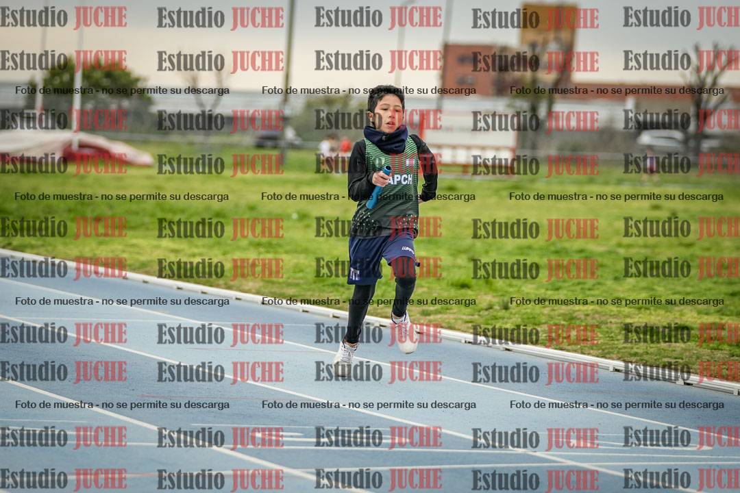 Fotos de las postas 5x80 m de varones - U14 - FINAL