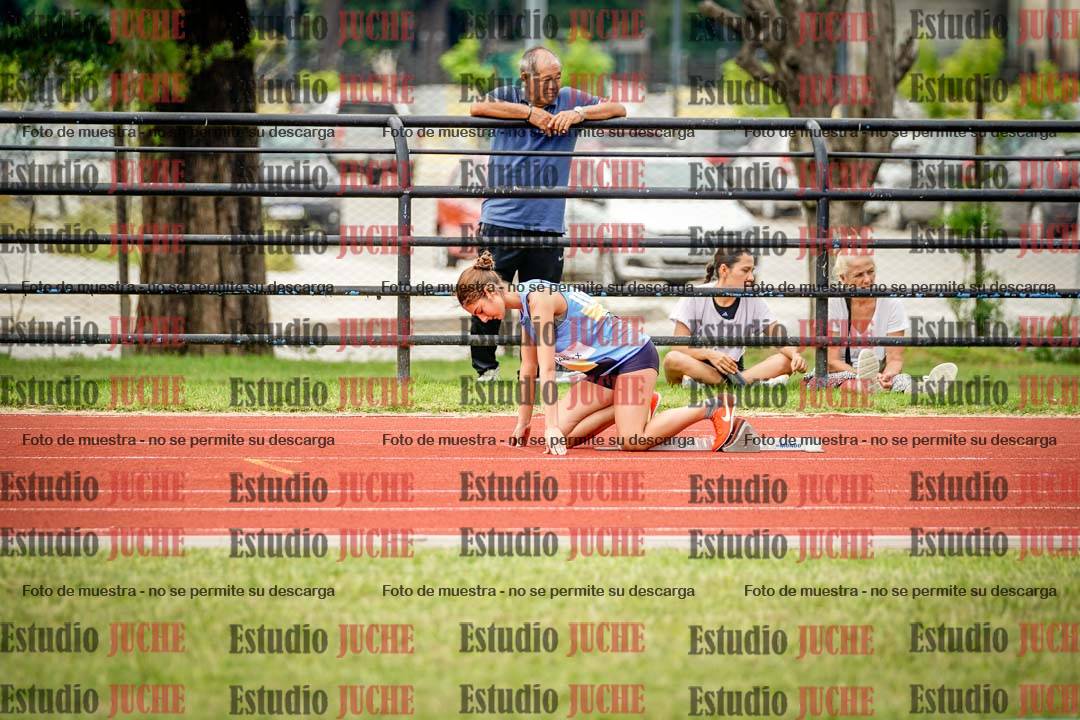 Fotos de los 295 m con vallas de mujeres