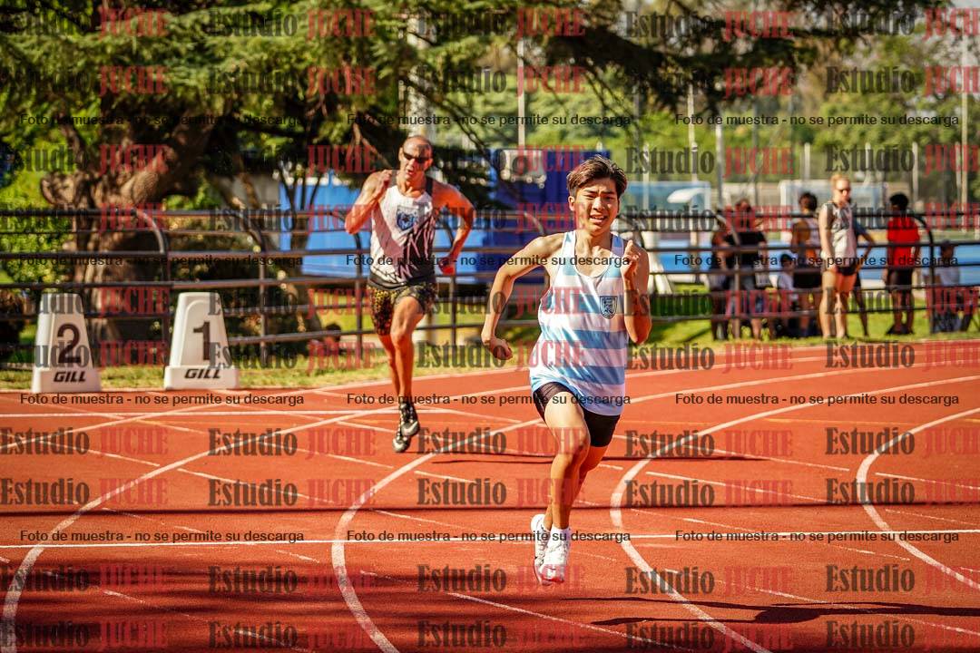 Fotos de los 400 m llanos de varones
