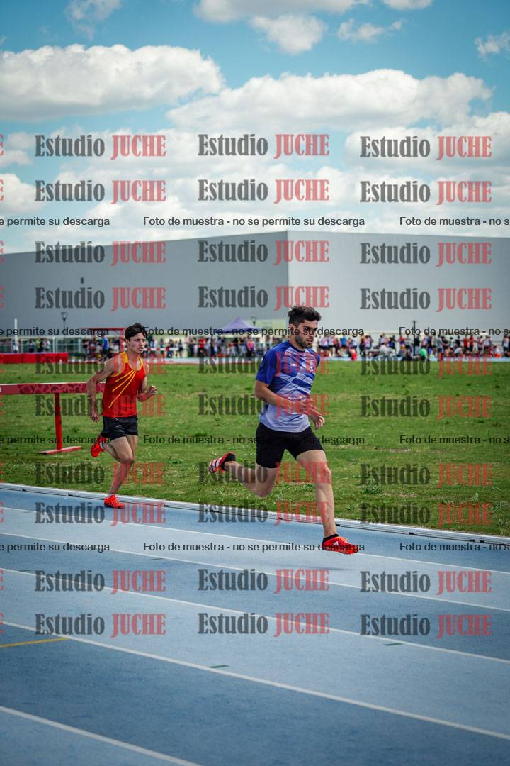 Fotos de los 400 m llanos de varones