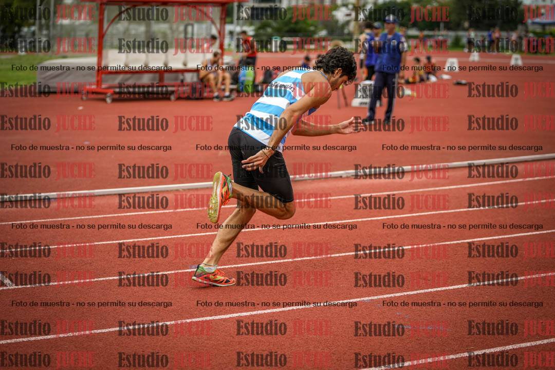 Fotos de los 400 m llanos de varones