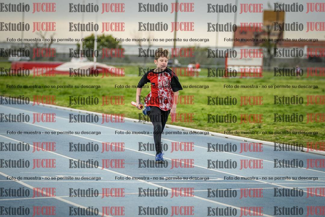 Fotos de las postas 5x80 m de varones - U14 - FINAL