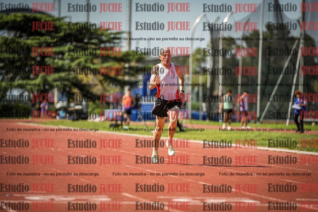 Fotos de los 400 m llanos de varones