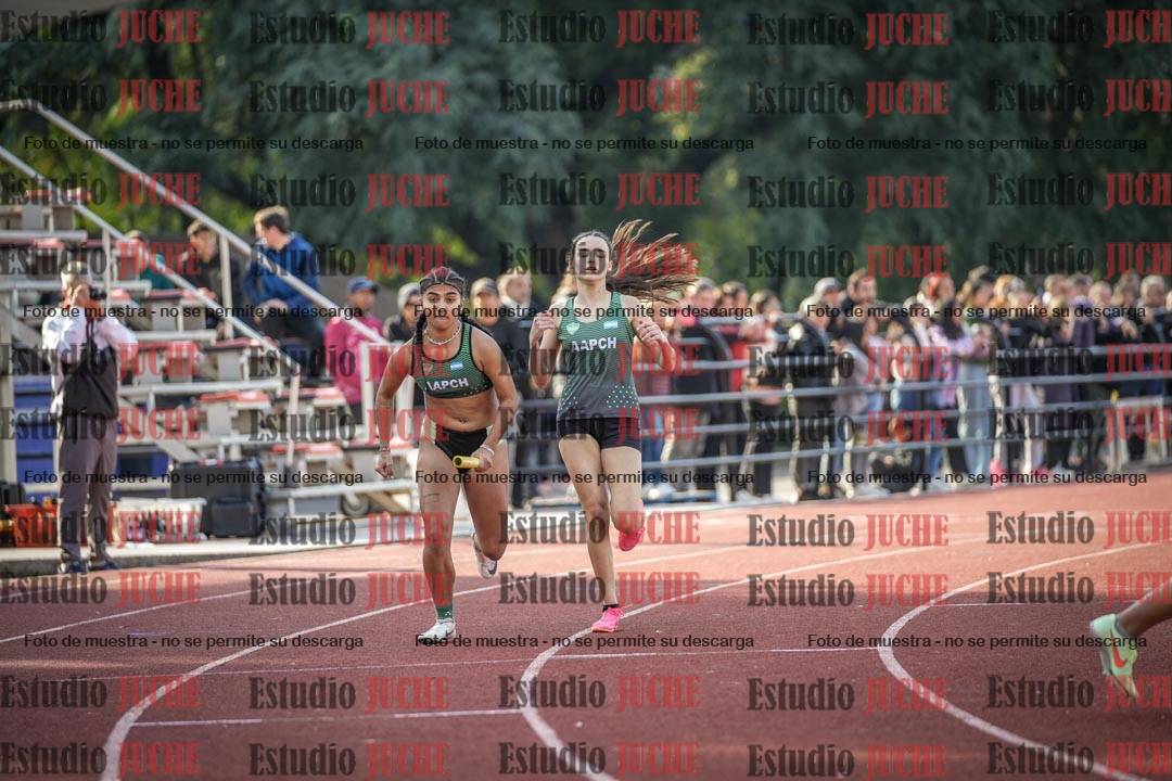 Fotos de las postas 4x400 m llanos de mujeres