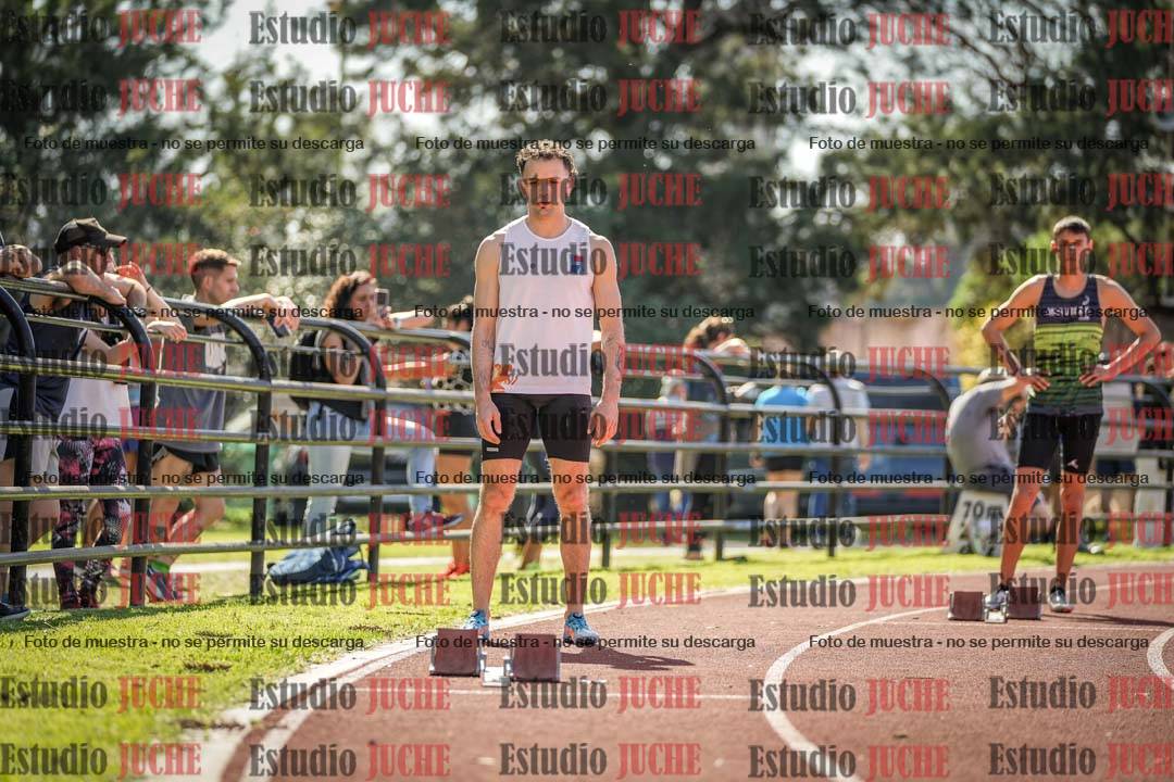 Fotos de los 400 m llanos de varones