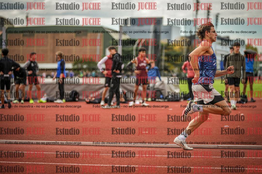 Fotos de los 400 m llanos de varones
