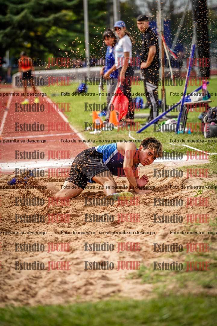 Fotos del salto triple de mujeres y varones