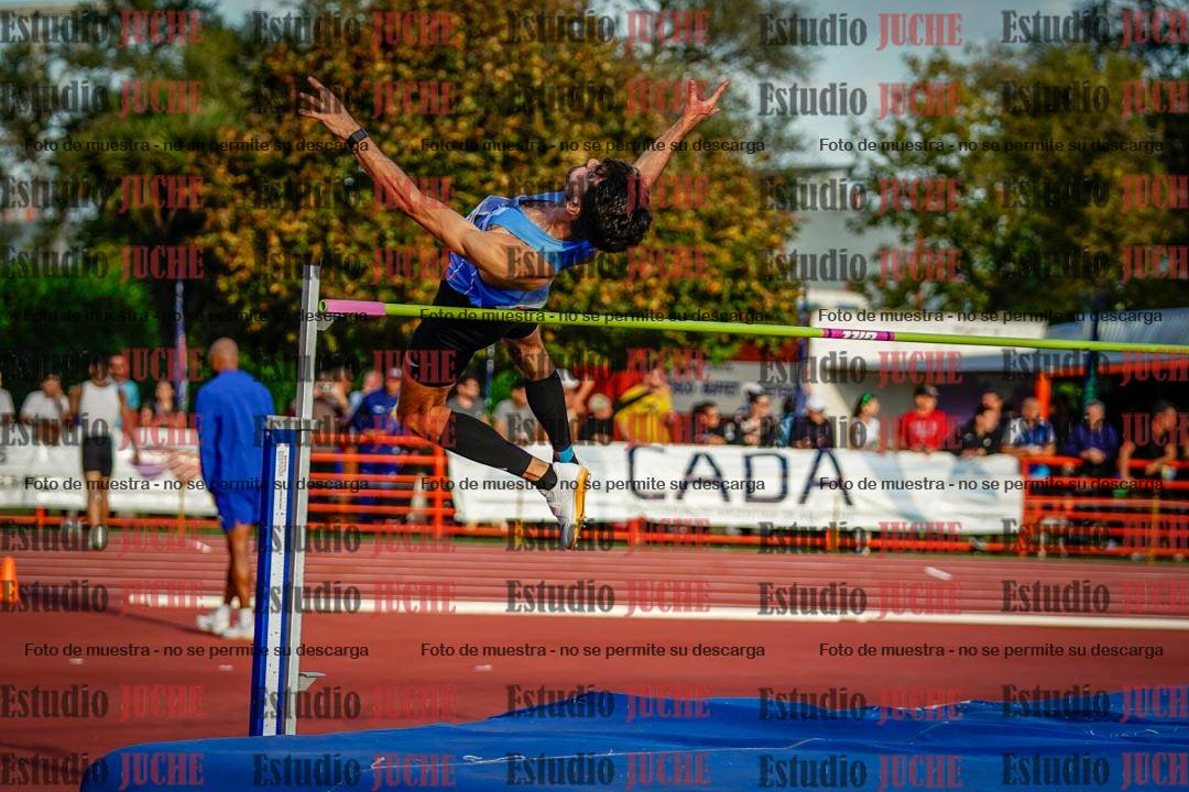 Fotos del salto en alto de varones - deca 4