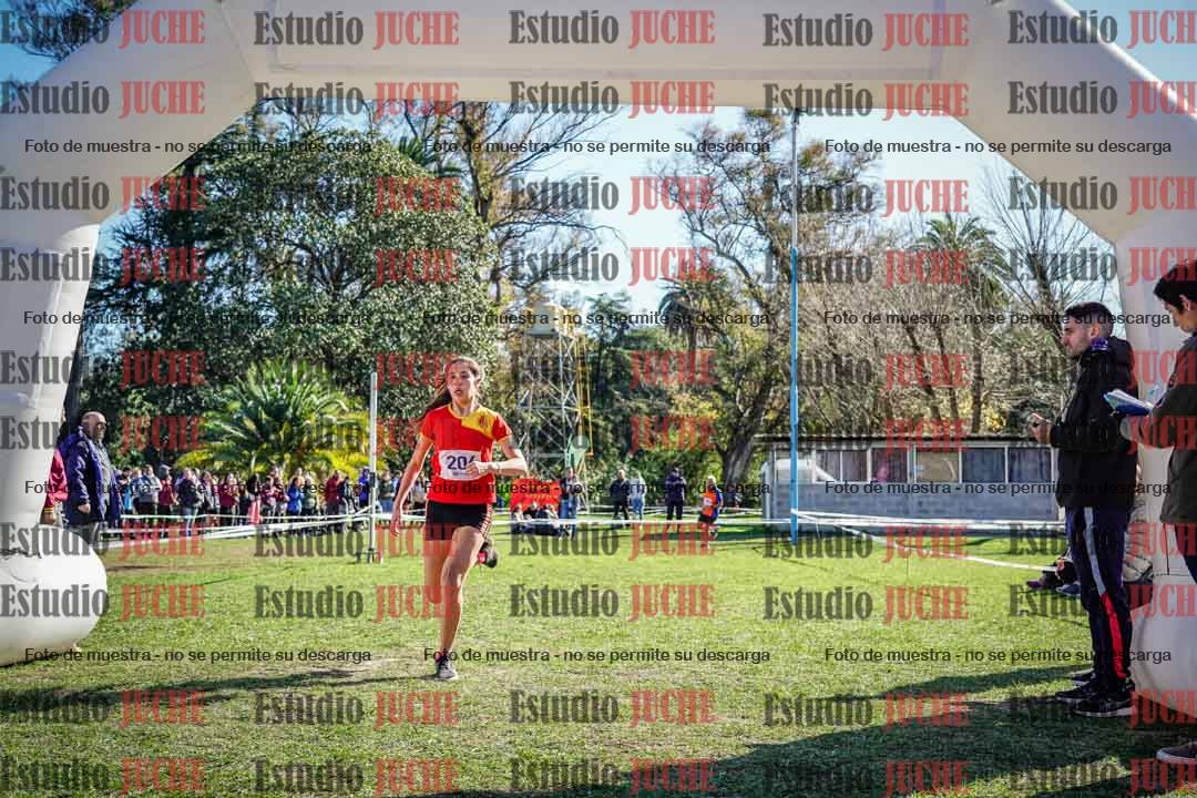 Fotos de la llegada del cross de 1500 m