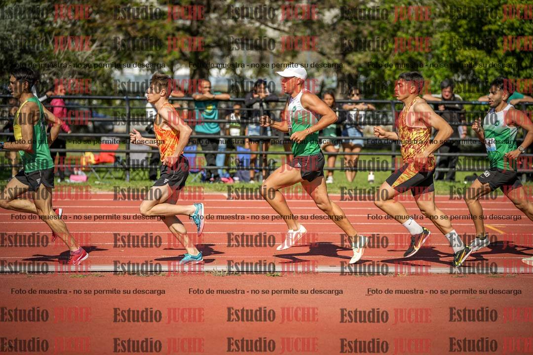 Fotos de los 5000 m llanos de varones