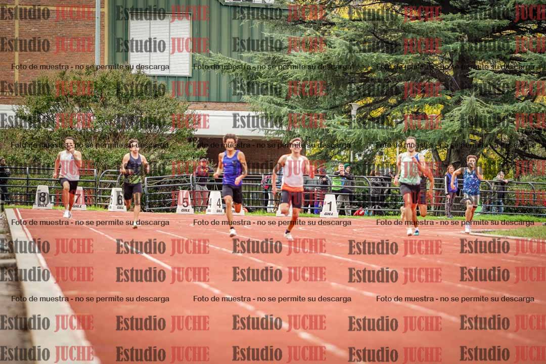 Fotos de los 400 m llanos de varones