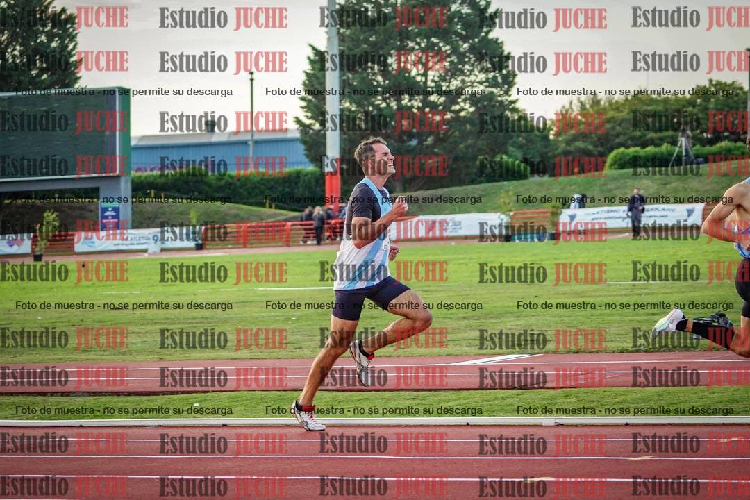 Fotos de los 1500 m llanos de varones - deca 10