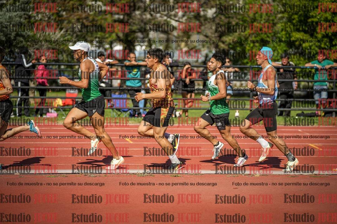 Fotos de los 5000 m llanos de varones