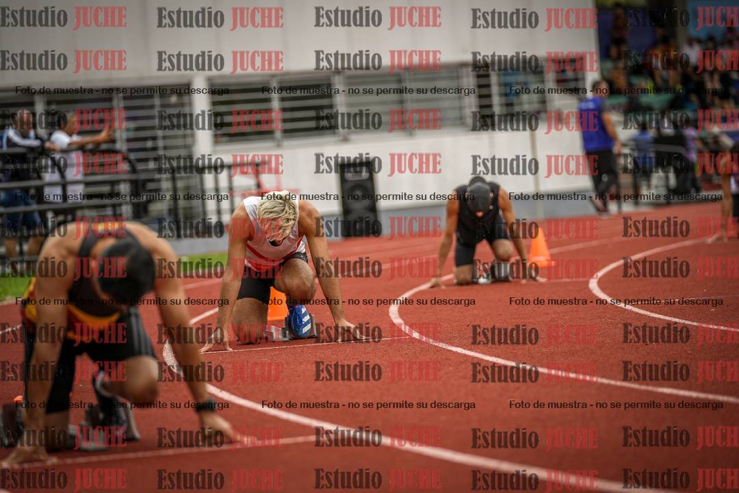 Fotos de los 400 m llanos de varones