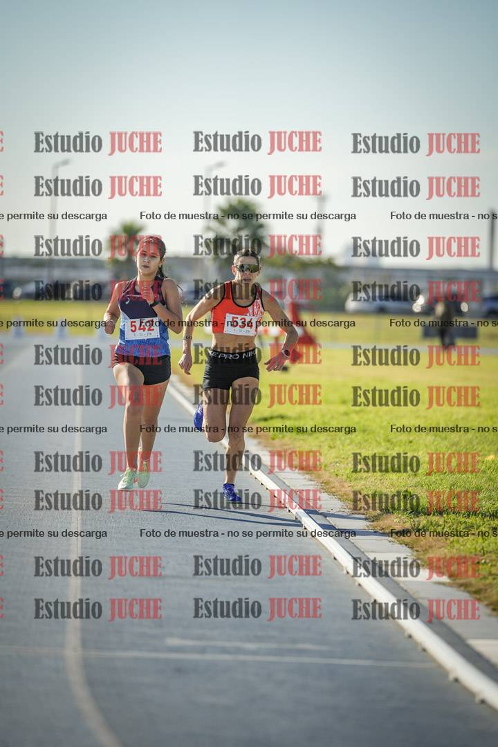 Fotos de los 1500 m llanos de mujeres