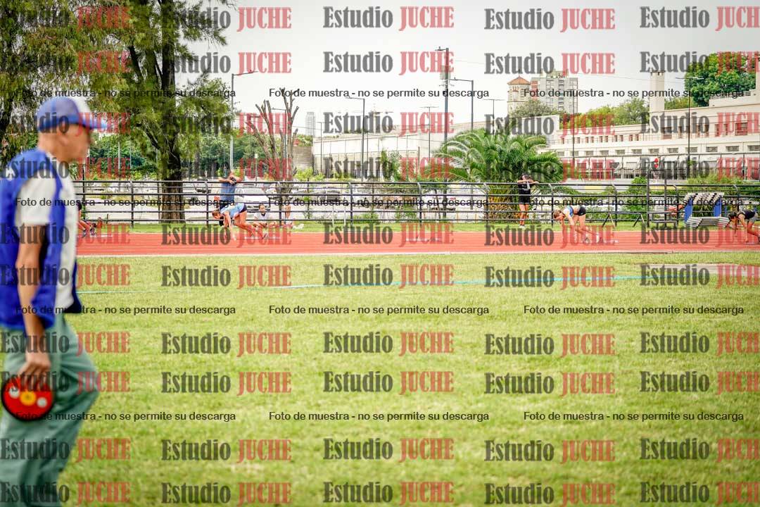 Fotos de los 295 m con vallas de mujeres