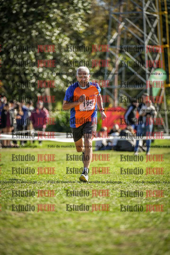 Fotos de la llegada del cross de 1500 m