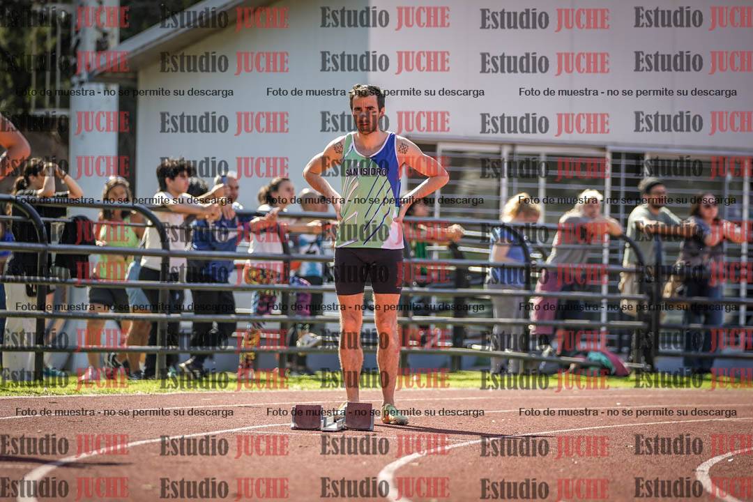 Fotos de los 400 m llanos de varones