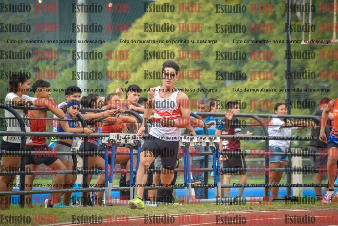Fotos de los 200 m llanos de varones