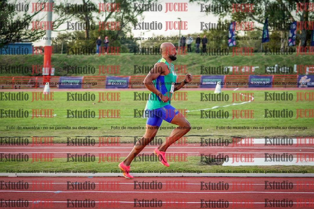 Fotos de los 1500 m llanos de varones - deca 10