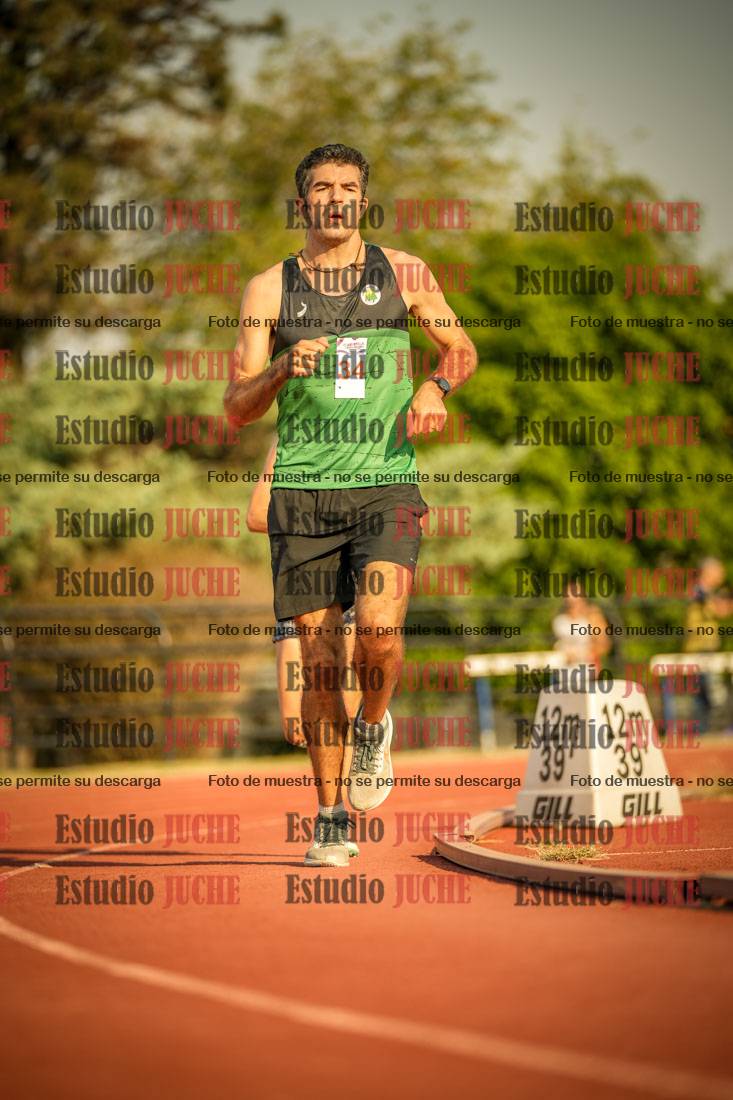Fotos de los 5000 m llanos de mujeres y varones