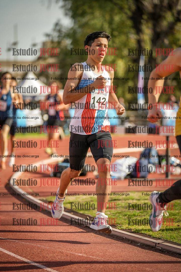 Fotos de los 1500 m de varones - decatlón 10